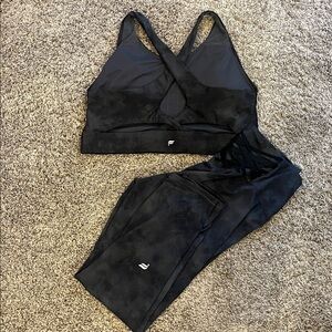 Fabletics Women’s Workout Outfit/Set SzL/XL